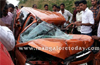 Kasargod : Elderly couple killed, 5 others injured  as car crashes against stationed tanker